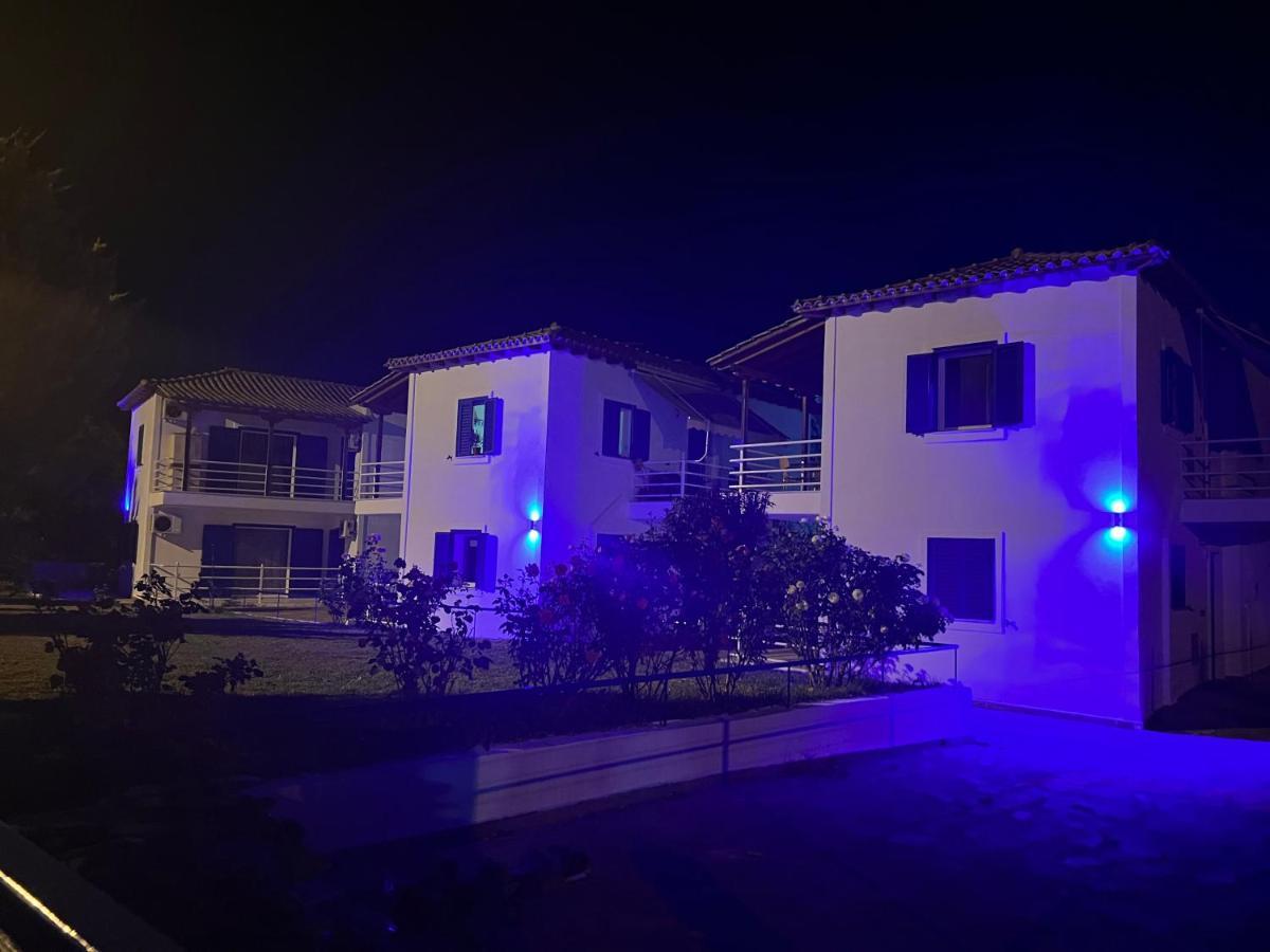 Alexandros Luxury Apartments Nydri Eksteriør billede